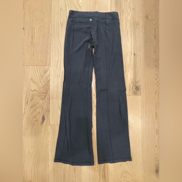 Lululemon pants - Picture 3 of 3